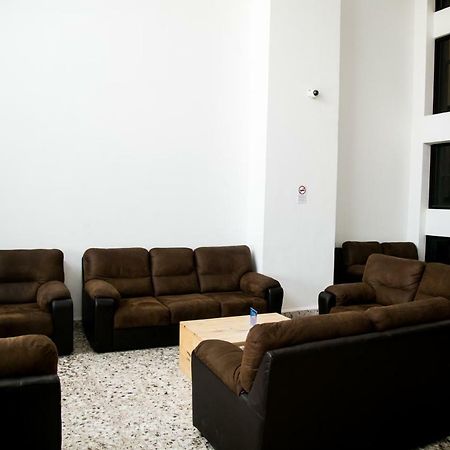 Booking 500 Monterrey Exterior foto