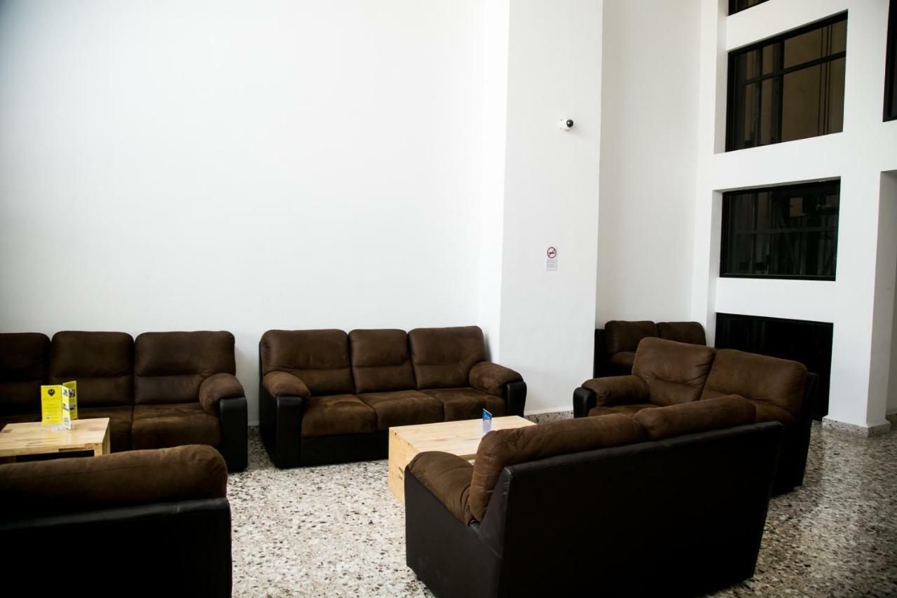 Booking 500 Monterrey Exterior foto