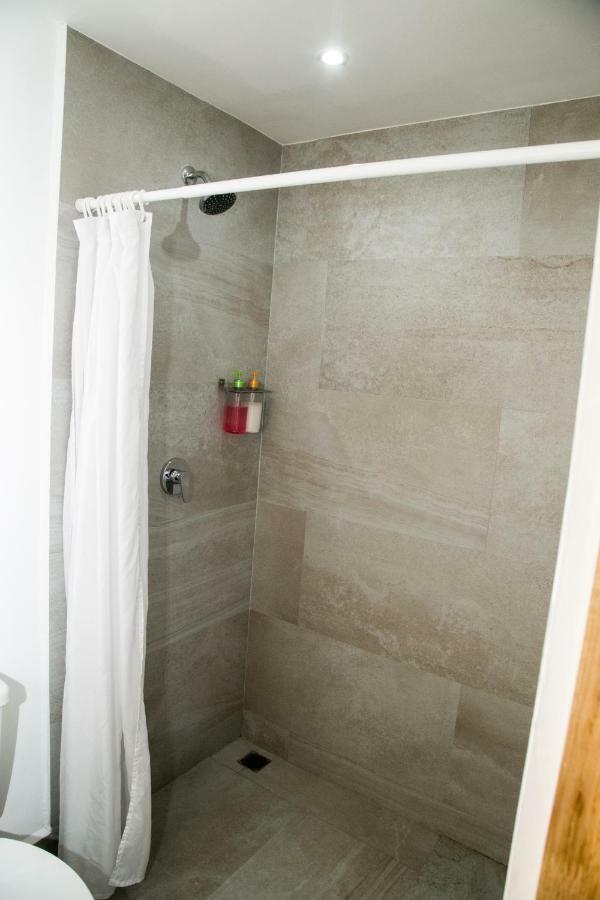 Booking 500 Monterrey Exterior foto