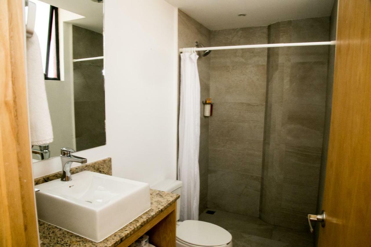 Booking 500 Monterrey Exterior foto